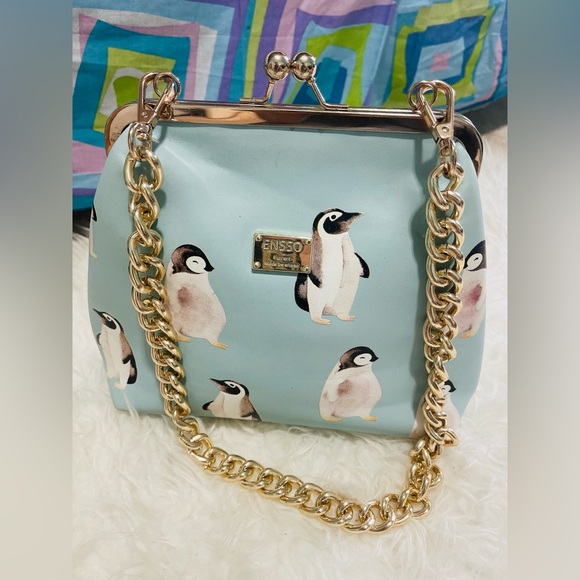 Previously owned: ENSSO 2016 Penguins purse/cluch - Picture 5 of 8